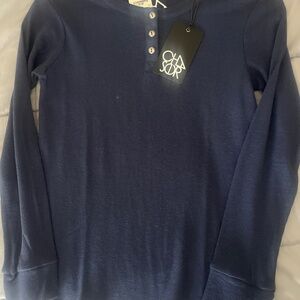 NWT ls navy blue ribbed shirt